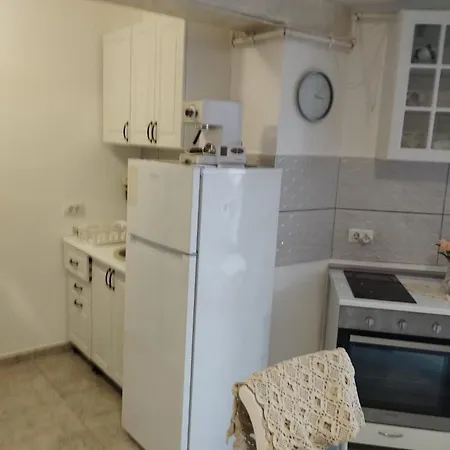 Solid House - Sunrise Apartmán *